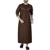Vêtements islamiques populaires Thobe pour hommes Thobe musulman arabe Vente en gros Jubba pour hommes Thobe islamique pour hommes
