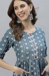 Robe ethnique pour femmes de haute qualité, design tissé, design imprimé élégant, robe pour femmes pour les occasions spéciales - Product Image 3