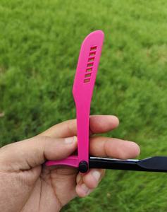 Vente à chaud Rasoirs de salon à lame unique pour hommes Échantillon gratuit Vente en gros en plastique de couleur rose avec manche pour le visage - Product Image 4