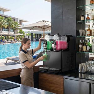 เครื่องทำน้ำแข็งปั่น GGM Gastro Commercial Slush Machine - ผลิตในเยอรมนี - ความจุ 2x3 ลิตร - มอเตอร์ 430 วัตต์ - สีดำ - Product Image 6