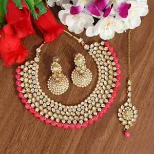Kundan Collar de colorido tradicional de India, joyería india de moda de diseño exclusivo, collar indio ligero con pendientes largos
