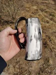 Jarra de Vino Vikinga de Alta Calidad, Estilo Animal, Tallada en Cuerno de Búfalo, Pulida, Religiosa, con Diseño de Ángel, Amor, Ecológica, Hecha a Mano, Directo - Product Image 2