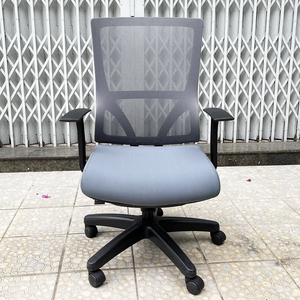 HOM1081-04 Chaise de bureau pivotante contemporaine avec appui-tête réglable, dossier en maille, mécanisme de levage pour usage domestique, en tissu PU, mousse et plastique - Product Image 4