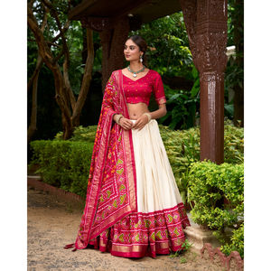 Tussar soie semi-cousu Lehenga Choli ensemble avec chemisier de créateur fantaisie pour la fête de mariage porter des femmes tenue ethnique indienne - Product Image 1