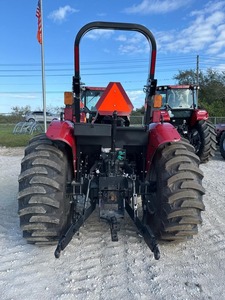 Tracteur à chenilles IH Farmall 50A 4x4 30 CV à transmission par engrenages, haute productivité, pour usage agricole, performances fiables, garantie de 2 ans - Product Image 2