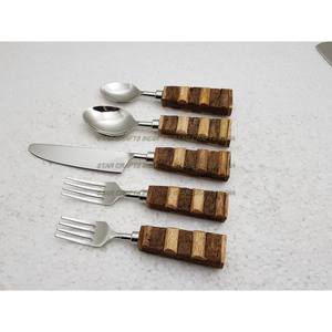 Hermoso juego de cubiertos de resina de acero inoxidable plateado de 4 piezas, cuchillos de cocina de alta calidad para un uso saludable - Product Image 5