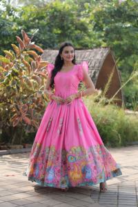 Vestido de seda Dola de primera calidad con estampado de diseñador rico estilo sin mangas elegante cuello redondo algodón interior y punto de volante conjunto de Patta de lona - Product Image 2