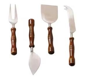 Juego de Cuchillos para Queso con Mango de Madera de Diseño Único, Espátula para Mantequilla para Uso en el Hogar, Hotel o Restaurante - Juego de Cucharas para Servir en la Mesa - Product Image 1