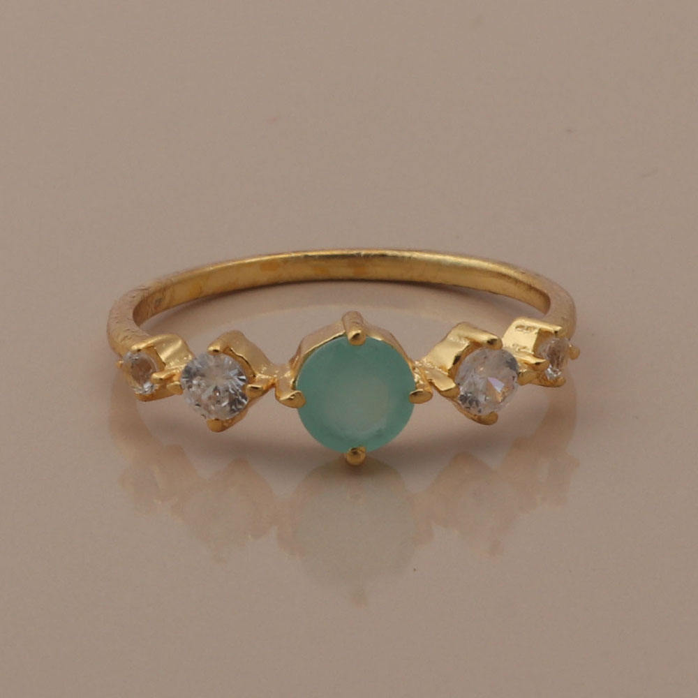 สีน้ำ/สีขาว/สีใส