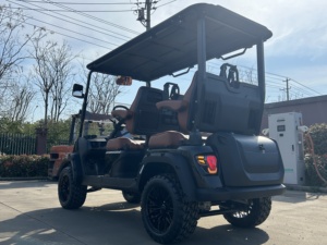 Voiturette de golf électrique 5-6 places, carrosserie noire, sièges en cuir marron, pneus tout-terrain, châssis en acier, 72V 5KW, certifiée DOT - Product Image 2