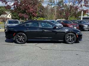Dodge Charger GT RWD Sedán 2023 Usado en Buen Estado - Product Image 6
