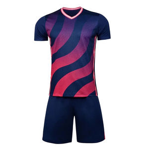 Uniforme de ropa de fútbol de corte automatizado para adultos Jersey de impresión por sublimación y parte superior para fanáticos del fútbol y el fútbol - Product Image 3