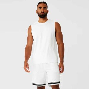 Camiseta sin mangas para hombre atlética Premium para entrenamiento de gimnasio y ropa informal diseñada para una comodidad duradera - Product Image 3