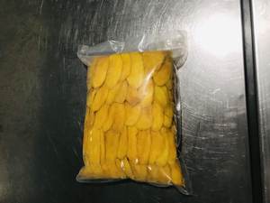 Mango seco en rodajas orgánico dulce de Vietnam AD Secado sin azúcar añadido Grado a granel Embalaje por Tracy's - Product Image 3