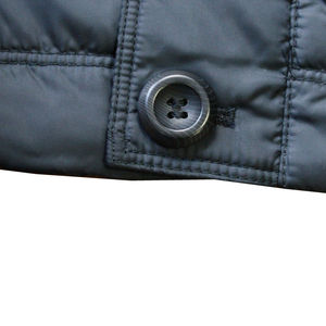 Chaqueta de Invierno Acolchada con Capucha para Hombre, Impermeable y Transpirable, con Logotipo Personalizado, Exterior de Nailon y Relleno de Poliéster, Precio Económico al por Mayor - Product Image 3