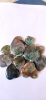 Batu Akik Lumut Alami Alba Gems Kelas Premium Potongan Hati Efek Cahaya 10mm-50mm Model 07 Diameter Lubang Tidak Ada untuk Pembuatan Perhiasan