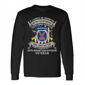 T-shirt a maniche lunghe da veterano della 10a Divisione di Montagna, abbigliamento promozionale premium di Fort Drum New York - Product Image 2