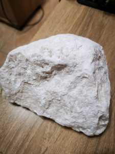 High Whiteness Calcium Sulfate Dihydrate <b>Large</b> Pure Gypsum Lumps for Grinding Directly from Egypt . - Product Image 4