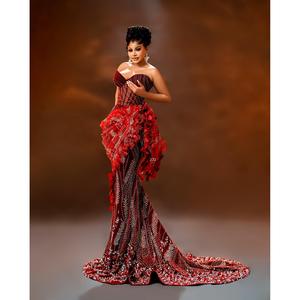 Robe de soirée longue faite main Ruby Royale Couture pour femme, taille naturelle, ornée de fleurs, idéale pour les fêtes et événements formels - Product Image 3