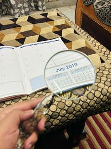 Loupe en cristal de 4 pouces avec finition nickel et poignée en cristal design - Product Image 3