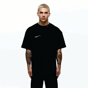 เสื้อยืดผ้าฝ้าย100% โอเวอร์ไซส์ทรงหลวมเปิดไหล่สำหรับผู้ชาย-ปรับแต่งโลโก้ได้ - Product Image 1