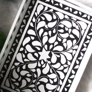 Plateau de service en bois incrusté d'os noir et blanc fait à la main le plus vendu avec motif floral pour les mariages et Diwali - Product Image 1