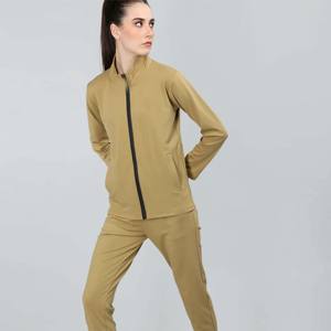 Survêtement à fermeture éclair pour femmes, ensemble de vêtements de sport extensibles de haute qualité avec veste à fermeture éclair et pantalon de survêtement idéal pour les activités quotidiennes - Product Image 6