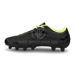 Zapatos de fútbol de calidad superior Tacos cómodos con agarre fuerte para partidos Zapatos de fútbol con estilo - Product Image 2