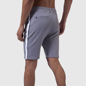 Short de course de sport Fitness de haute qualité avec poches Short de course d'entraînement en tissu extensible à séchage rapide pour hommes - Product Image 6