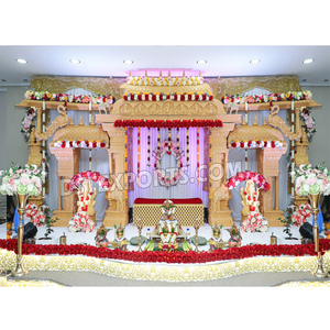 Mandap de Madera con Tema Manavarai para Bodas del Sur, Escenario Tradicional para Bodas Tamilas, Apariencia de Madera, FRP, Mandap Manavarai, Canadá - Product Image 1
