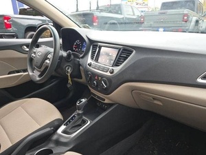 Usado 2020 Hy-undai Accent SEL - Product Image 3