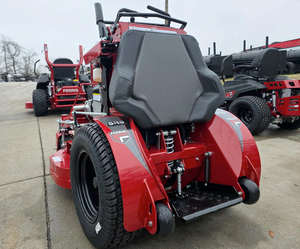 Cortadora de Césped de Giro Cero Ferris 5901941 de 36 Pulgadas, Motor Diésel Vanguard de 23 HP, 48V, Caja Recolectora de 300L, Buen Rendimiento - Product Image 2