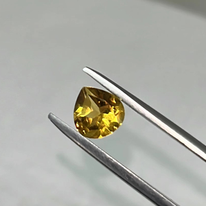 ซิทรินสีทองธรรมชาติขนาด 6 มม. รูปหัวใจ คุณภาพดีที่สุด พลอยหลวมสำหรับทำเครื่องประดับ - Product Image 1