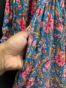 Robe mi-longue en coton de qualité exportable et écologique avec taille naturelle pour les fêtes d'anniversaire et les déjeuners décontractés d'Inde - Product Image 5