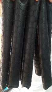 Top Trending Black Colors Rubber Cricket Grips Varios estilos para mejorar el rendimiento deportivo Entrenamiento Cricket Bat Grips - Product Image 4