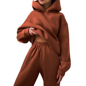 Ensemble de survêtement en polyester personnalisé pour femme, sweat-shirts et pantalons de survêtement unis, vente en gros, collection 2026 - Product Image 6