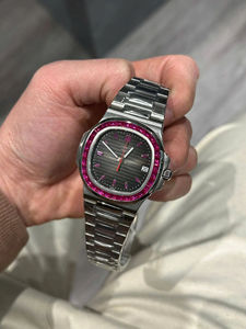 Nuevo Reloj Mecánico Automático de Lujo con Diamantes CZ Vvs, Diseño de Dos Tonos, Personalizado, para Hombre - Product Image 4