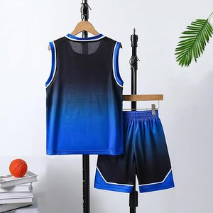 Ensembles d'uniformes de basketball professionnels personnalisés unisexes pour adultes, maillots à manches courtes, séchage rapide, respirants, imprimés, style rétro - Product Image 3