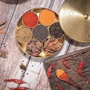 Juego de Especias Indias de Alta Calidad HF CRAFTS, Diseño Personalizado de Metal de Cobre para la Organización de la Cocina, Apto para Lavavajillas - Product Image 4