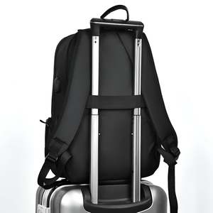 Sac à dos de charge TravelMate résistant à l'eau pour une commodité en déplacement - Product Image 4