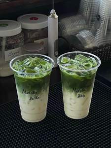 Taza de plástico para bebidas frías PET de 10oz lista para enviar, taza de plástico con tapas, logotipo personalizado, té de burbujas desechable, 2025 recién llegados - Product Image 3