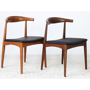 Bestseller Modern Minimalist Solid Wood Chair MID-Century Ox Horn Chair Solid Wooden Dining Chair with PU Leather Cushion