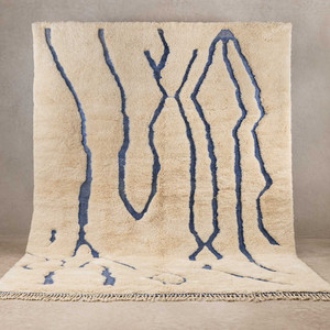 พรมขนสัตว์โมร็อคโค Beni Azilal งานแฮนด์เมดพรมตกแต่งบ้านดีไซน์แบบนามธรรมทันสมัย - Product Image 4