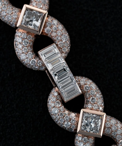 Collar con Colgante Inicial con Incrustaciones de Diamantes y Cadena Cubana Gruesa, Estilo Hip Hop Rapero, Plateado - Product Image 4