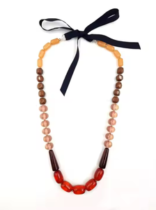 Colliers de mode modernes de style ange de tous les jours fabriqués à la main artisanat en résine imprimé animal double ton avec revêtement en émail - Product Image 3