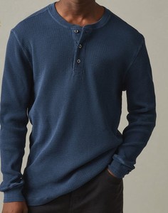 เสื้อยืดแขนยาวทรงโอเวอร์ไซส์ผ้าวาฟเฟิลเนื้อหนาสำหรับผู้ชาย ผลิตจากผ้าฝ้าย 100% ให้ความอบอุ่น เป็นมิตรกับสิ่งแวดล้อม ยั่งยืน พร้อมลายพิมพ์ - Product Image 2