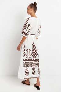 Robe longue de plage bohème d'été à manches longues brodée à la main 100% coton - Product Image 3