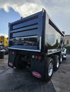 Camions à benne basculante Peterbilt 579 d'occasion en excellent état, modèles 2021 et 2022, 420 CV, 15,5 pieds, boîte automatique 6 vitesses, prêts à être expédiés - Product Image 4