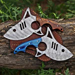 มีดทำมือคุณภาพสูงจากเหล็กดามัสกัส สำหรับล่าสัตว์/ตั้งแคมป์ ใช้สำหรับงานกลางแจ้ง ปอกหนัง  ปรับแต่งได้ รับผลิตแบบ OEM ใบมีดคงที่ - Product Image 4