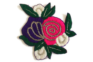 Designs tendance pour les amateurs de mode, patchs perlés personnalisables, ajoutez votre logo ou votre design pour une offre mondiale de patchs - Product Image 2